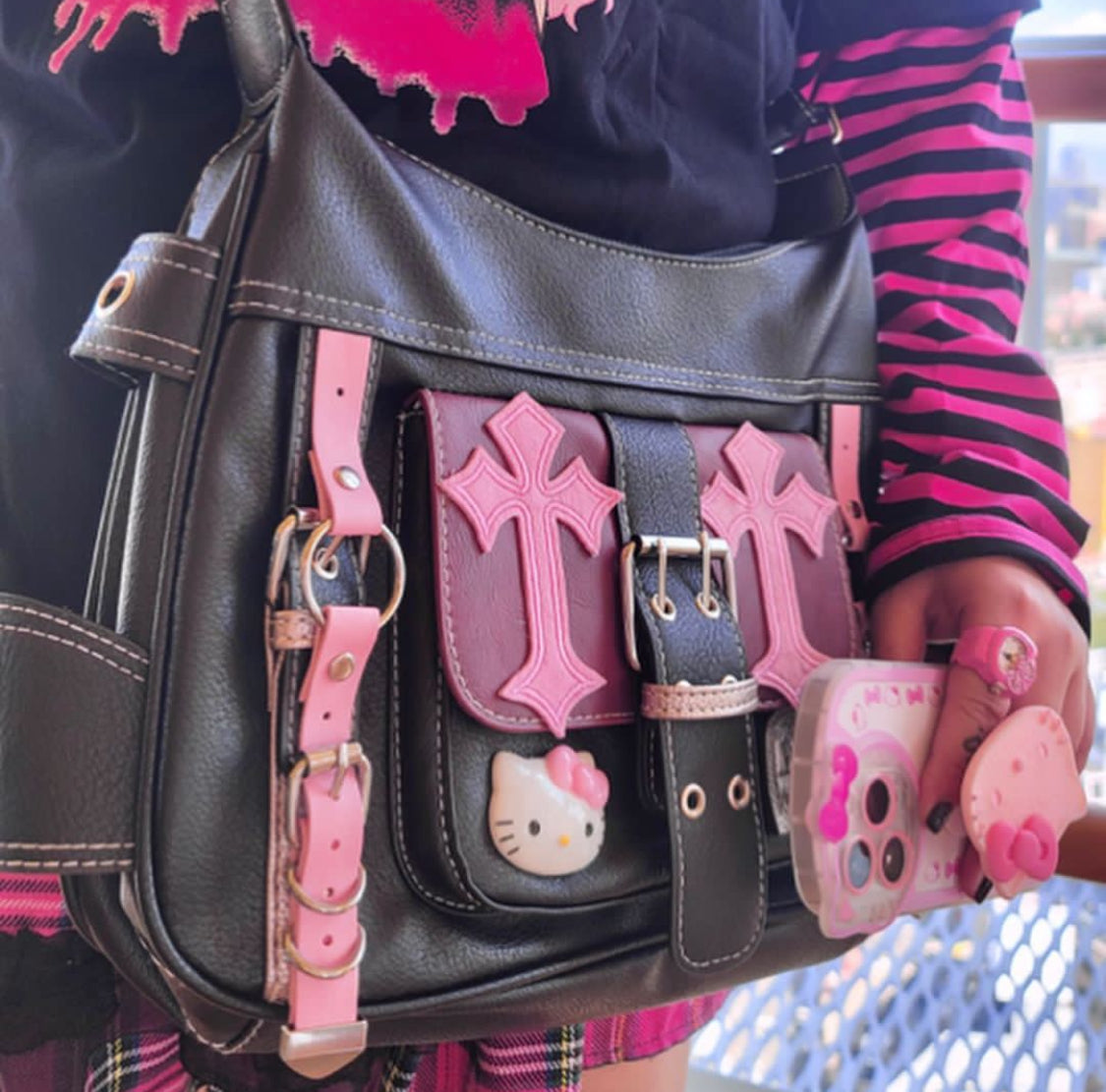 Hello Kitty Gothic Bag (Pre-Order)