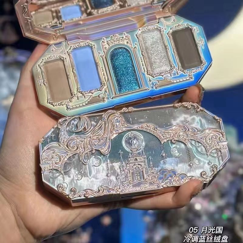 FK Moonlight Mermaid eyeshadow palette (Pre-order)