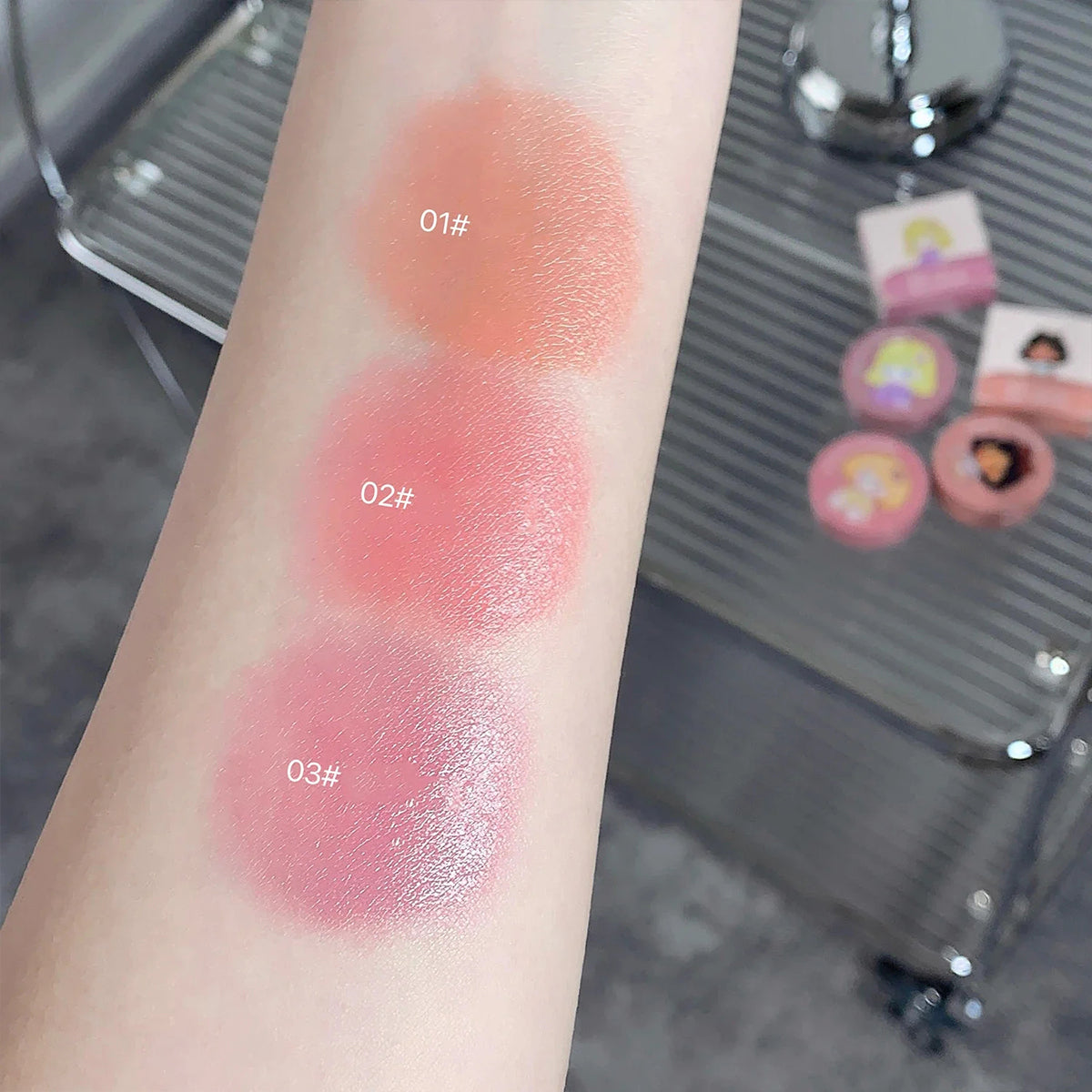 Gege bear cushion blush (Pre-order)